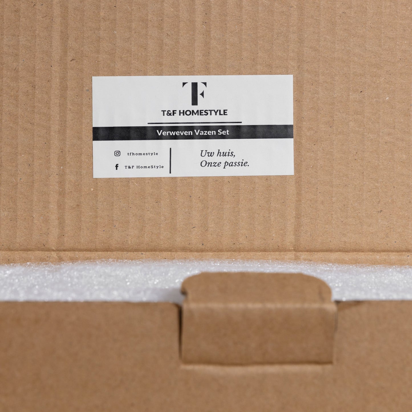 Nordic-Style Woven Vase Set – Handcrafted Natural Decor (Set of 2)