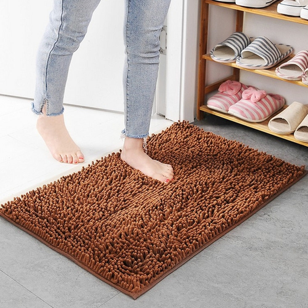 SoftStep Ultra-Soft Chenille Bath Mat – Plush Comfort with Superior Absorbency