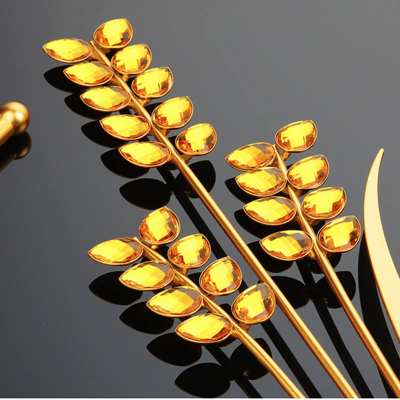 Barley-Inspired Wall Clock – Sleek Design for Elegant Spaces